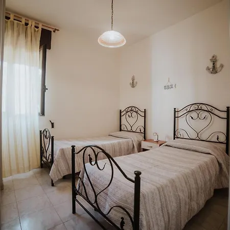 Apartment Trilocale Ginevra 3 *