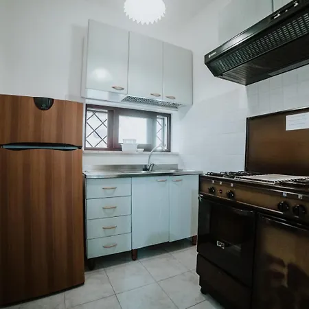 Apartment Trilocale Ginevra 3 *